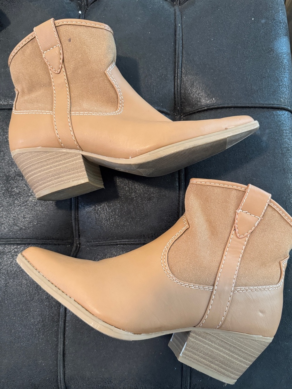 Womens Tan Ankle Western Booties